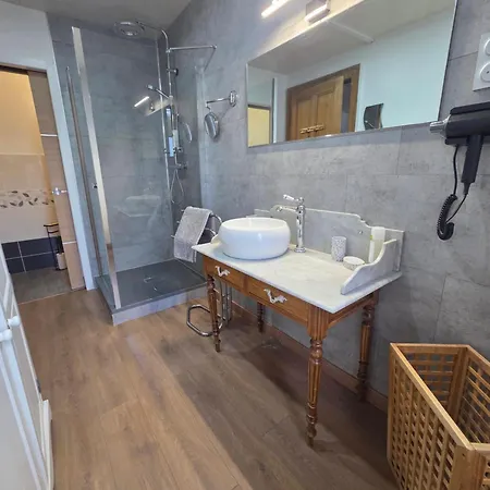 Les Grands Frênes Plaine-de-Walsch