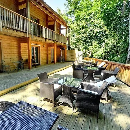 Les Grands Frenes B&B 4*