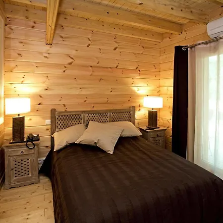 Les Grands Frenes Bed & Breakfast