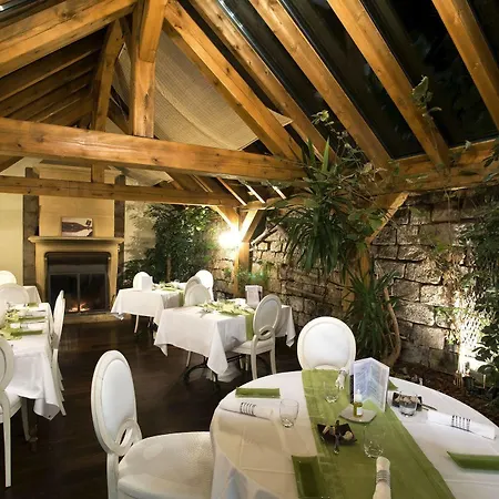 Bed & Breakfast Les Grands Frenes 4*