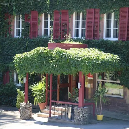 Les Grands Frenes Plaine-de-Walsch