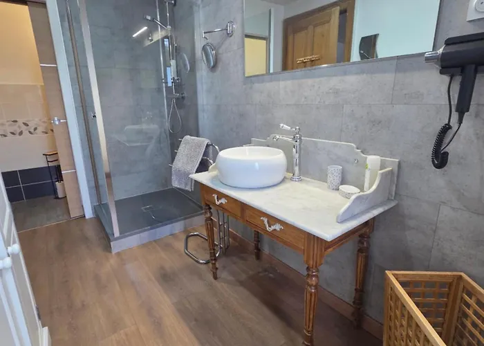 Les Grands Frênes Plaine-de-Walsch