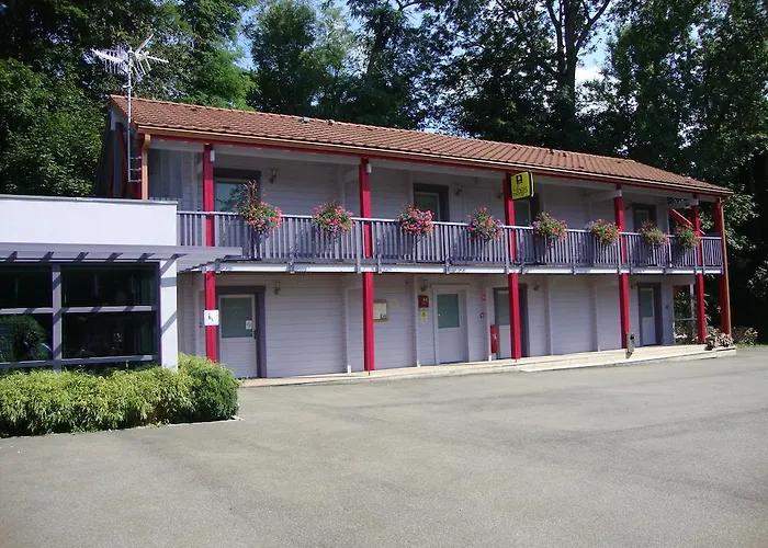 Alojamento de Acomodação e Pequeno-almoço Les Grands Frênes