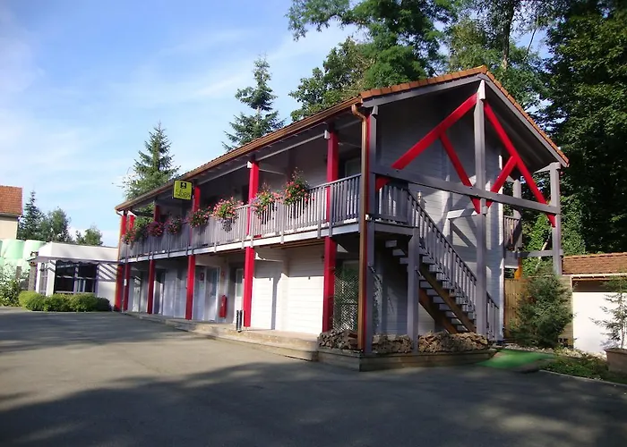 Les Grands Frenes Plaine-de-Walsch