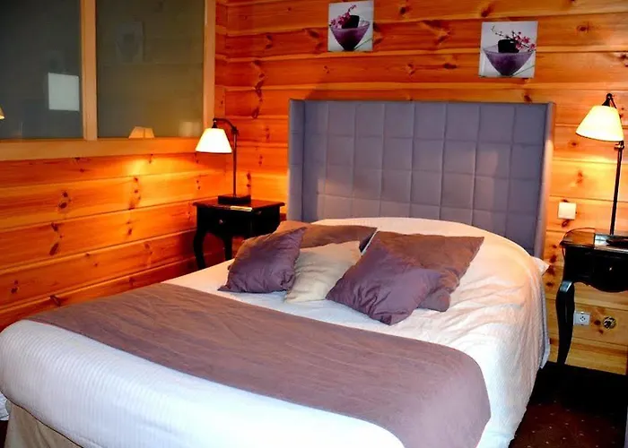 Bed & Breakfast Les Grands Frenes 4*